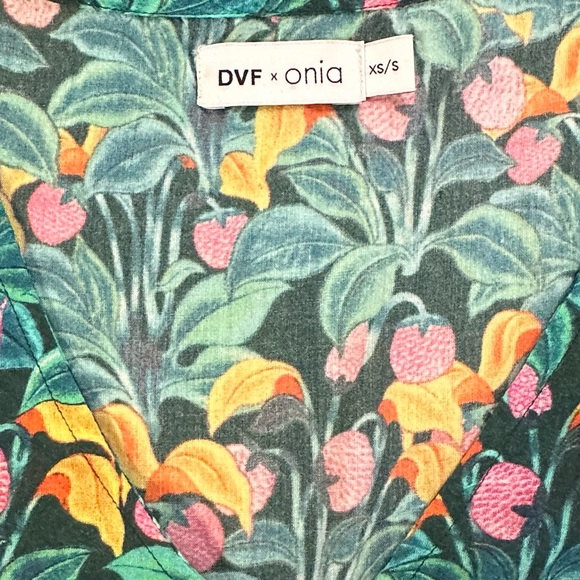 DVF x onia Floral Kaftan - Picture 3 of 8